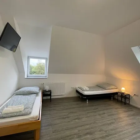 Two-bedroom Private With Parking In ヴェッセリンク