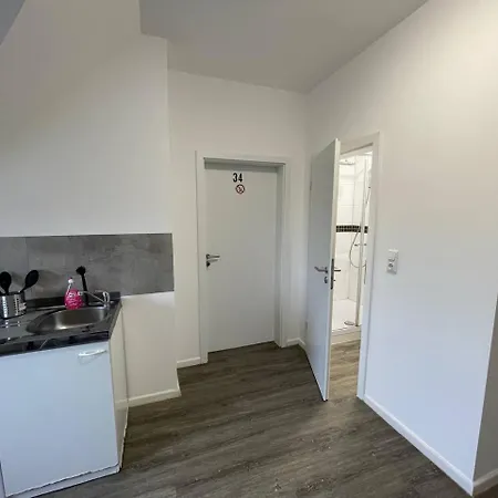 Two-bedroom Private With Parking In *