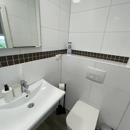 アパート Two-bedroom Private With Parking In
